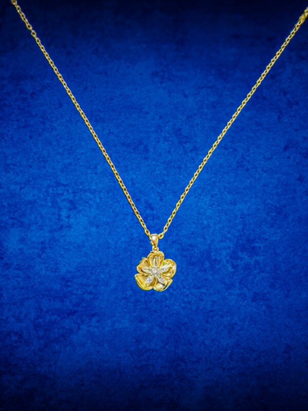 Bloom Vintage Necklace