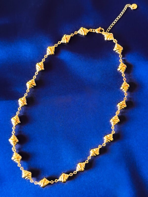 Luminous Ripple Necklace
