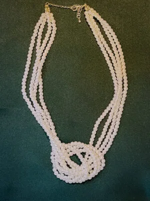 Eternal Knot Pearl Necklace