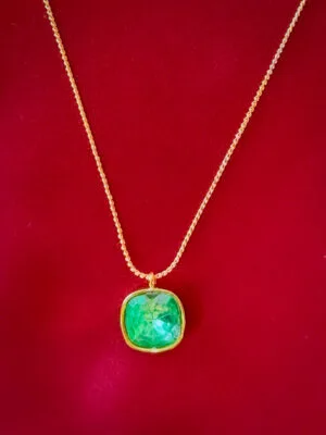 Verdant Glow Pendant