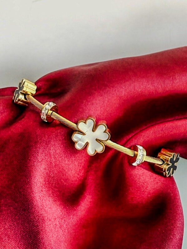 Clover Luxe Charm Bracelet