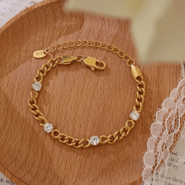 Starlit Era Chain Bracelet