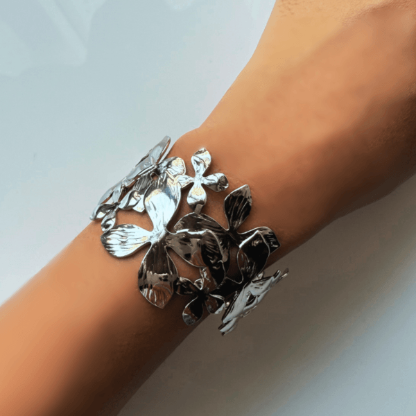 Fleur de Bold Cuff